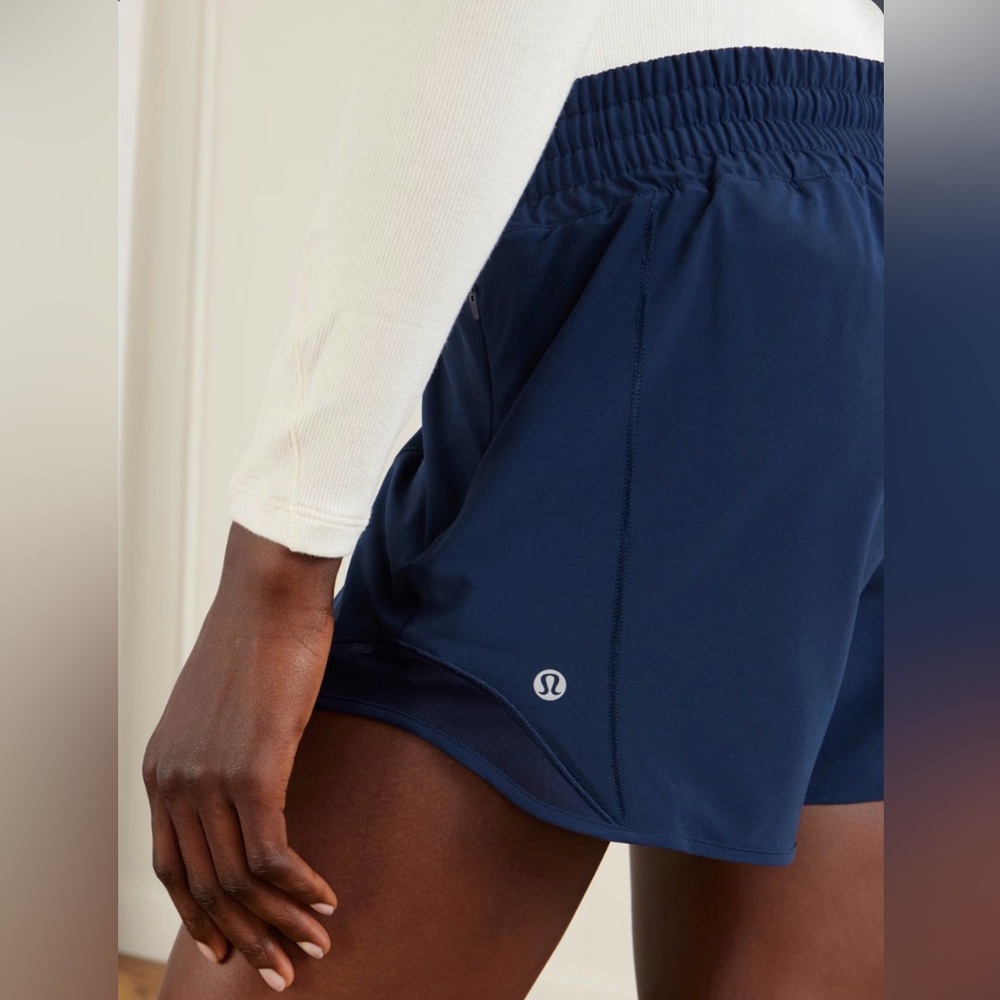 Lululemon Hotty Hot High-Rise Lined Short 4" Navy Blue